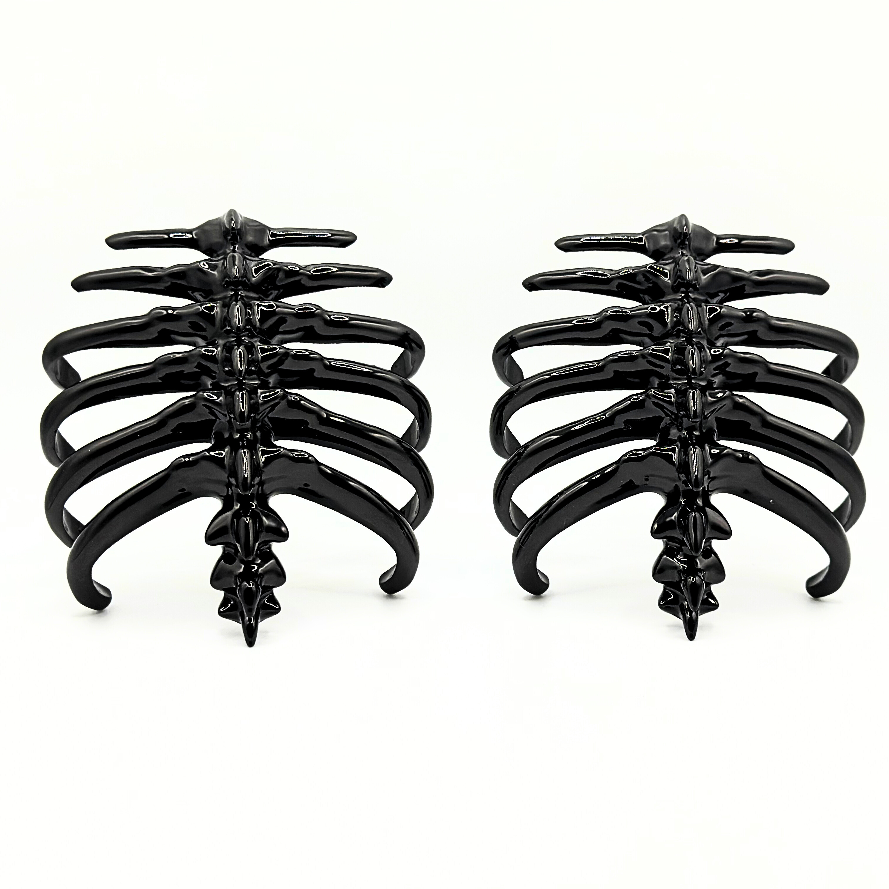 Axis Line – Sculptural AirPods Max Cover